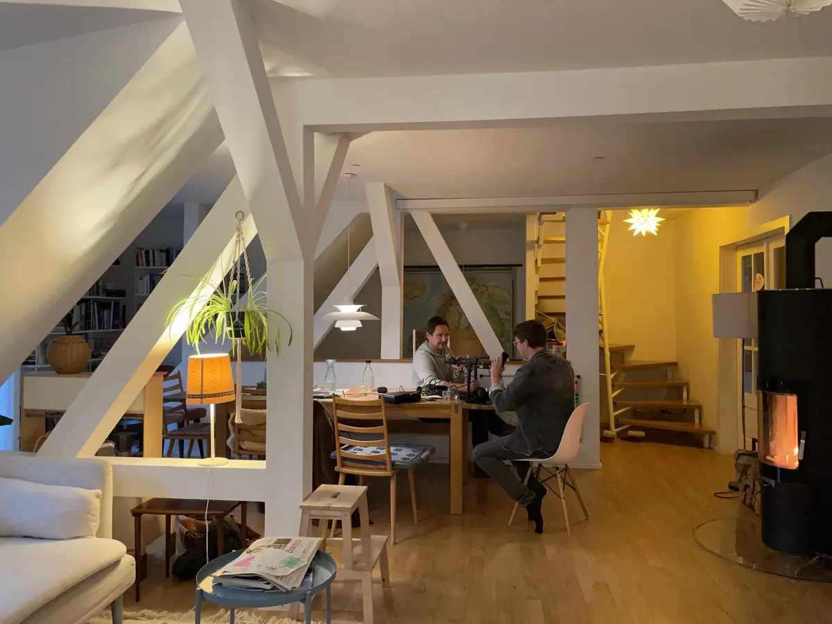 Fireside chat in Konstanz, under the Moravian star (photo: Jan Otte)